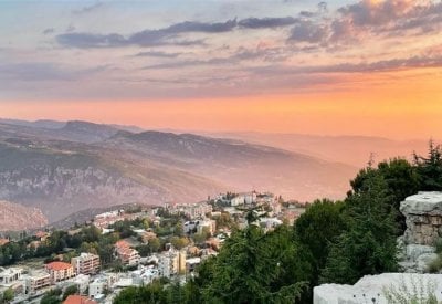 لبنان في قلب الموجة 