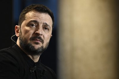 بشأن صفقة المعادن... زيلينسكي: المسودة الجديدة مختلفة تمامًا عن سابقتها