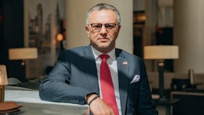 تعيين مسعد بولس مستشارًا لشؤون أفريقيا