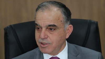 القاضي علي ابراهيم يوقف شقيق وزير سابق