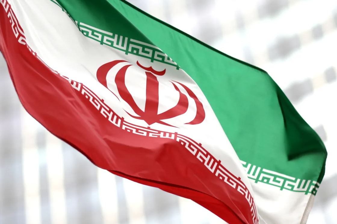"إيران تتخلى عن الحوثيين وتعيد تقييم موقفها في اليمن"