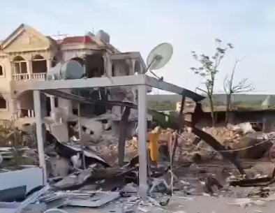 جنوباً... إسرائيل تحول الغرف الجاهزة إلى ركام! (فيديو)
