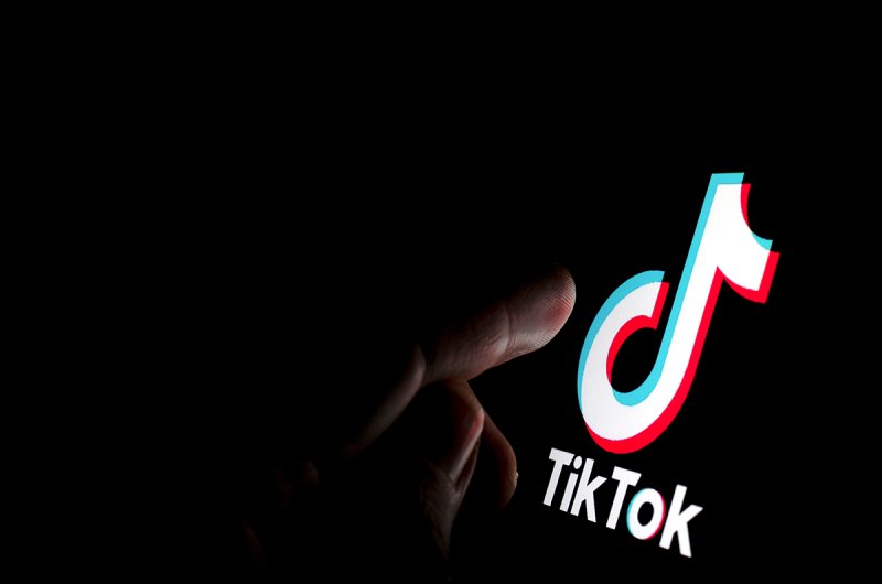 بشأن "تيك توك"... "رسوم ترامب" تعرقل الإتفاق مع الصين!