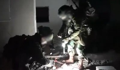الجيش الإسرائيلي يداهم موقعاً للنظام السوري السابق