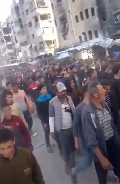 تظاهرات جديدة... ومطالبة 