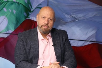 نهرا يوجه إنذارات حاسمة لأصحاب الأكشاك المخالفة