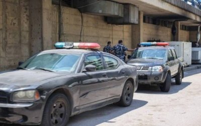 مروج مخدرات على 