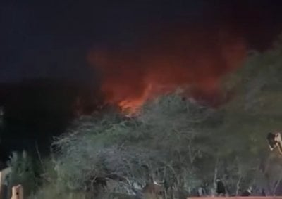 بالفيديو: إندلاع حرائق في الأردن بسبب مسيّرة 