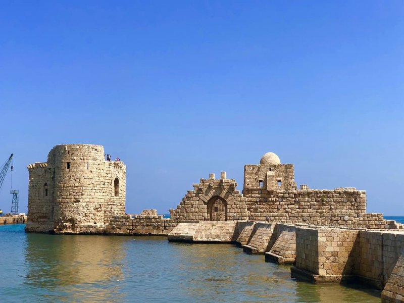 مرشّح يريد المنصب بنيل الرضى 