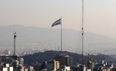 طهران تقبل استقالة قائد مفاوضيها النوويين السابق
