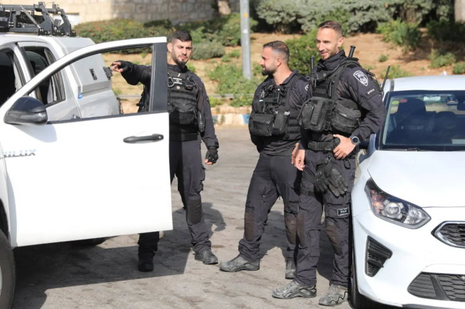 عملية دهس في الخليل... وفرار السيارة المشتبه بها!