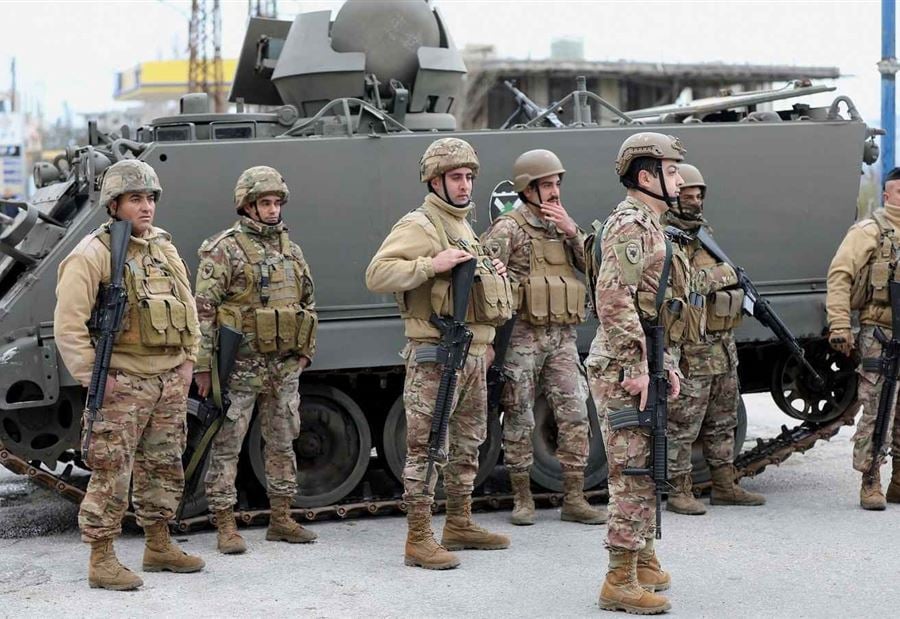 في الكرك وغزة... "الجيش" يوقف شخصين ويضبط أسلحة!
