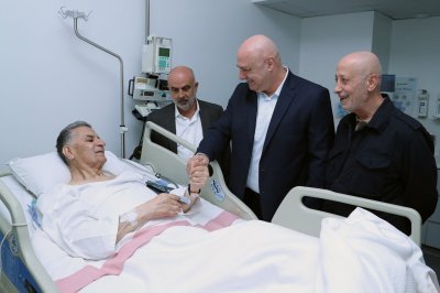 من المستشفى... عون يزور الراعي!