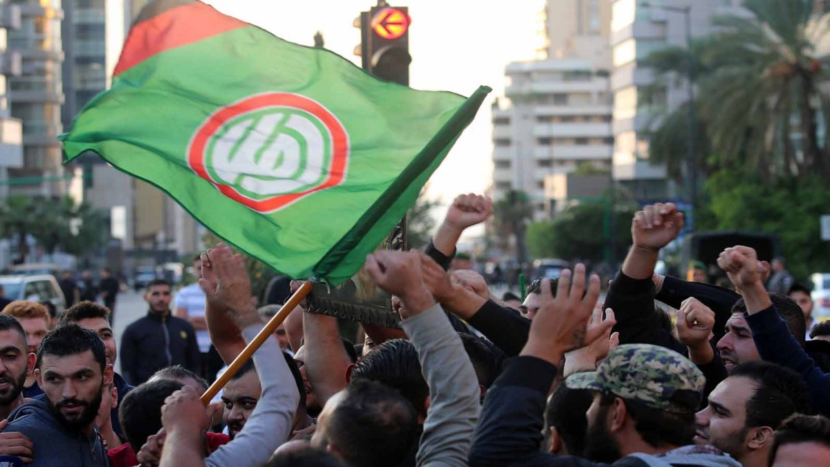 نائب "أمل" يهاجم أصوات "شق الصف"