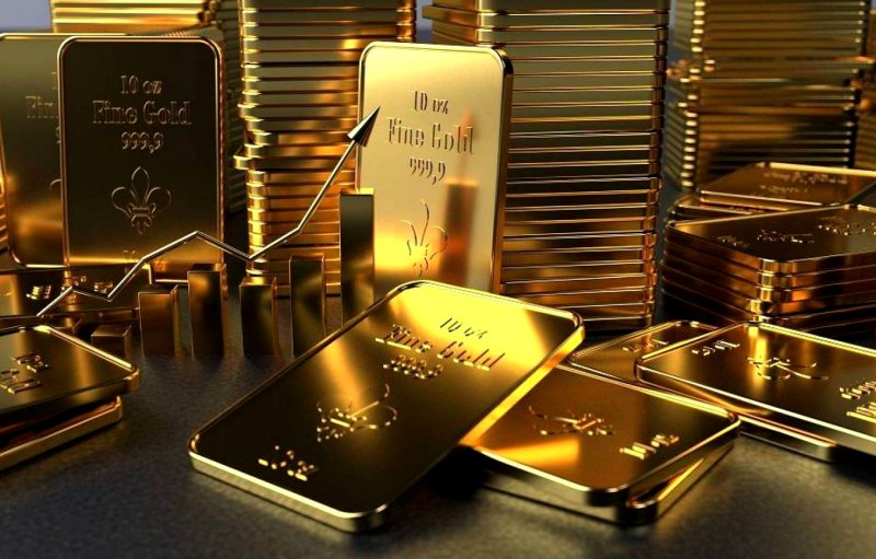 المعدن الأصفر يتراجع بشكل مفاجئ... نصيحة "ذهبية" للبنانيين!