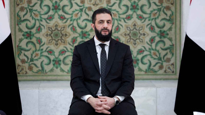 "معظم أسلحتنا روسية"... الشرع: أي فوضى في سوريا ستهدد العالم بأسره!
