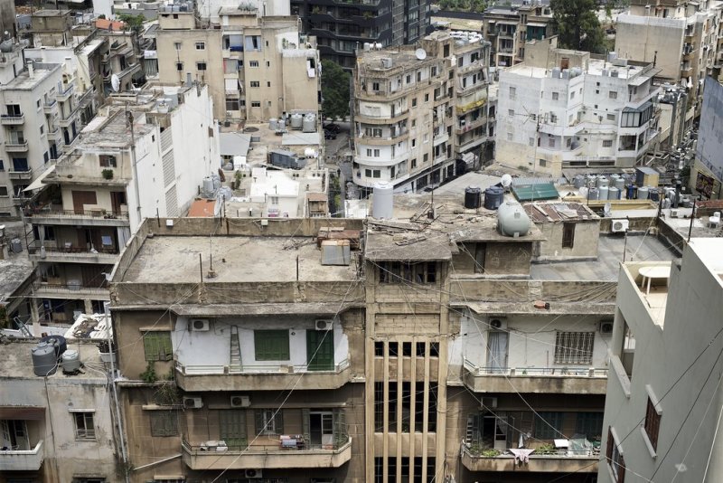 إنجاز أمني نوعي في الأشرفية... "دخل بسلاحه وخرج مكبّلاً!" 

