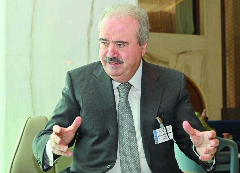 بين السلاح والزواج المدني: تصريحات "لافتة" لجابر
