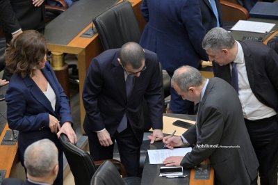 بشأن النازحين السوريين... 