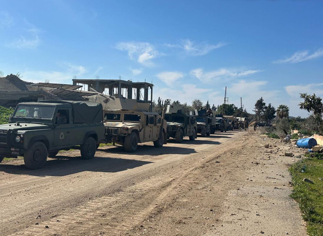 الجيش يحبط عملية تهريب 27 سوريًا ويوقف 8 مسلحين