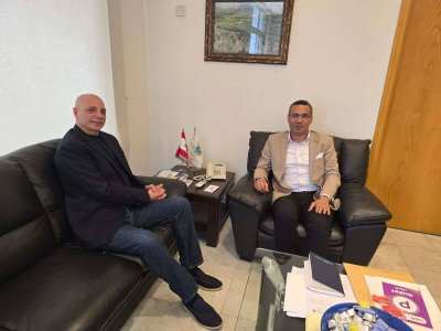 هاشمية يزور وزير الزراعة وبحث في التطورات
