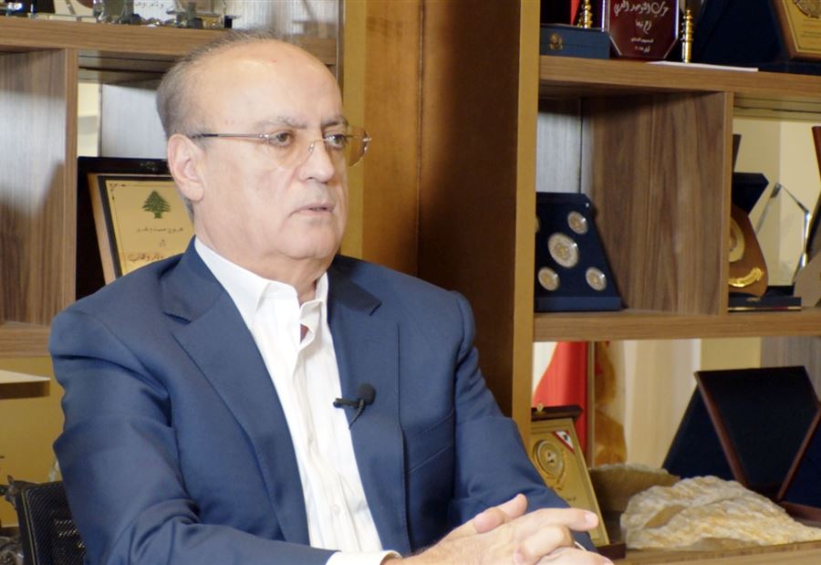 وهاب يحذّر الشرع من 