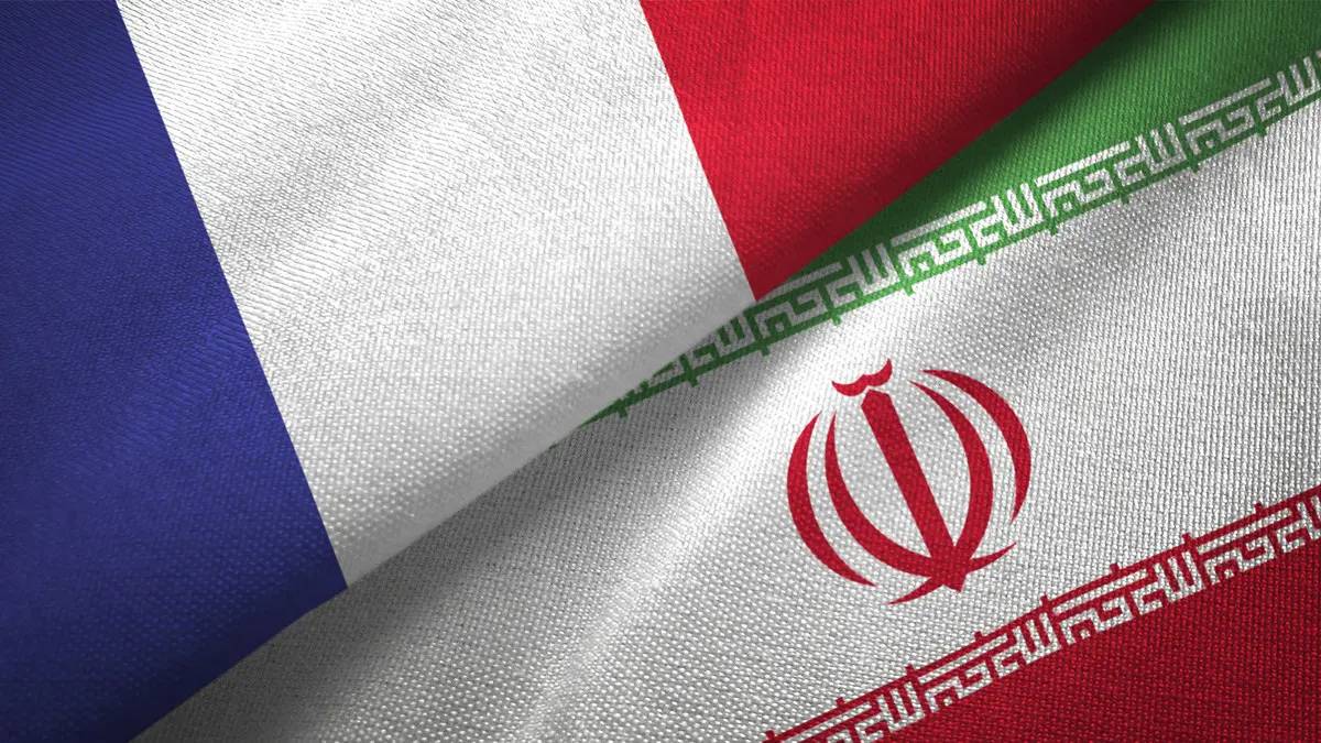 "الزناد على الطاولة"... فرنسا تُهدد إيران و"سناب باك" تقترب