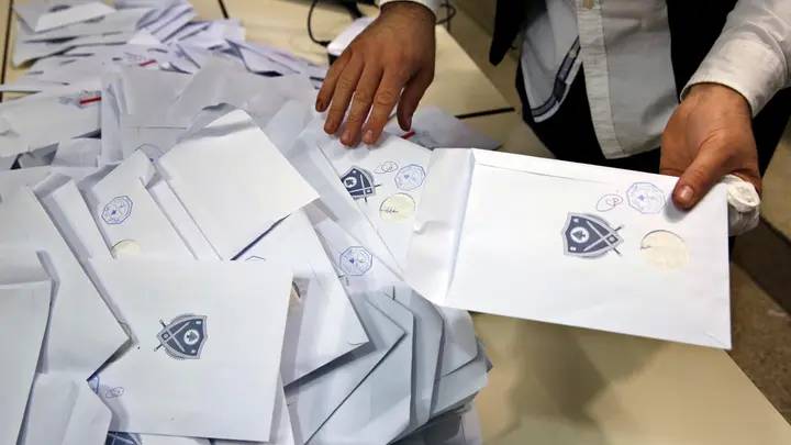 إبقاء القديم على قدمه