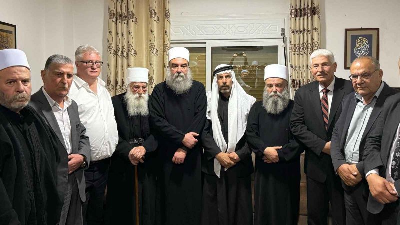 "انطلاقًا من قيمنا الإسلامية"... شيوخ الدروز في سوريا: لا للتقسيم!