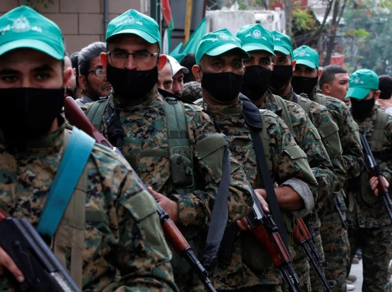 "حماس" تحت الضغط في لبنان: تسليم السلاح الفلسطيني أولوية أمنية!
