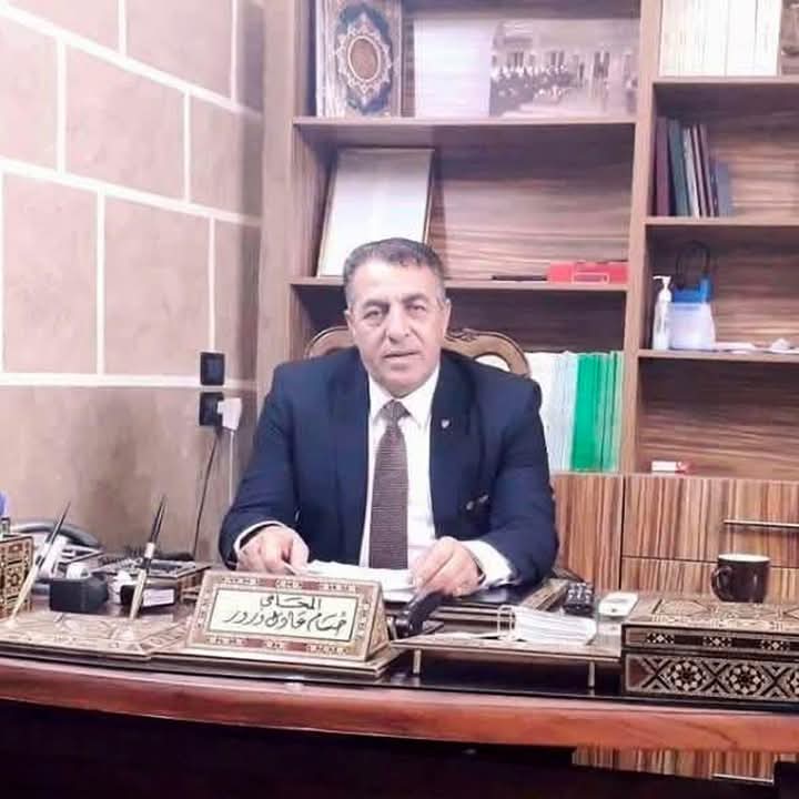 "بعد ساعات من دخول قوات الأمن: مقتل رئيس بلدية صحنايا وابنه في ريف دمشق"
