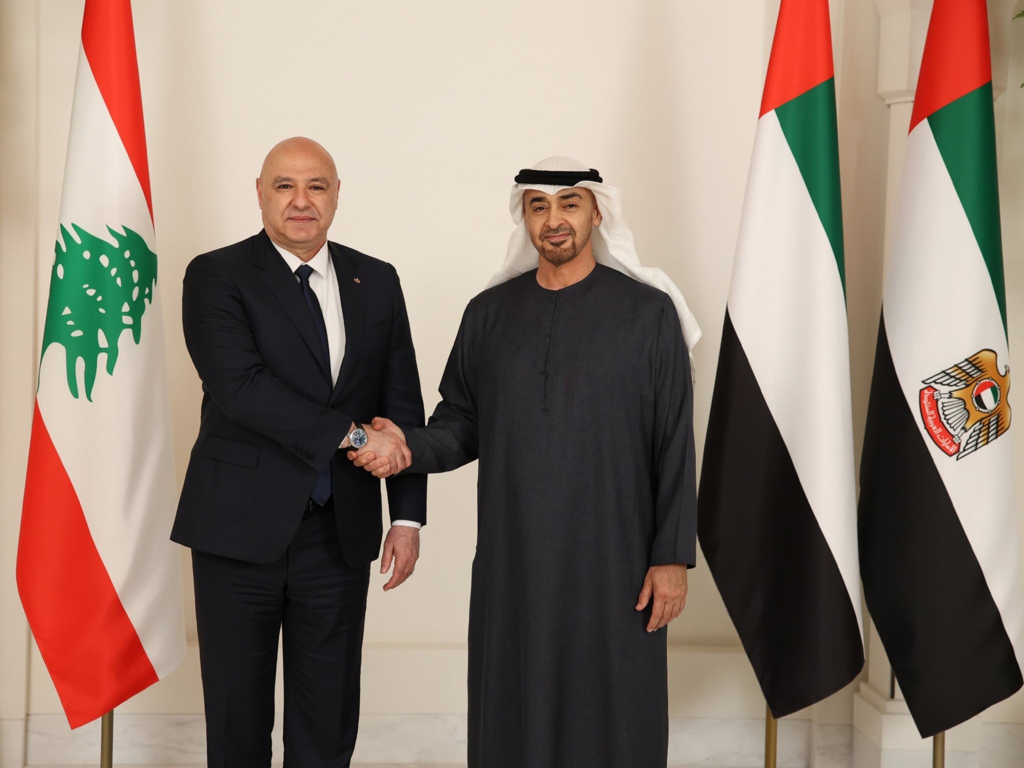 في رسالة تقدير: عون يشيد بحفاوة الاستقبال الإماراتي والنتائج الإيجابية للزيارة