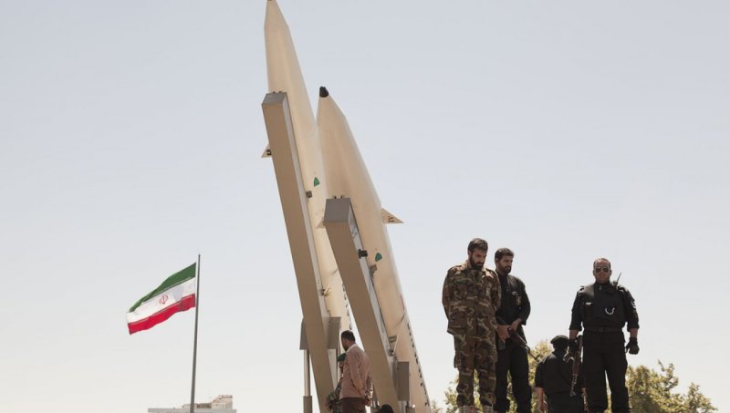 إيران تحذر إسرائيل من "تفجير المنطقة بأكملها"!