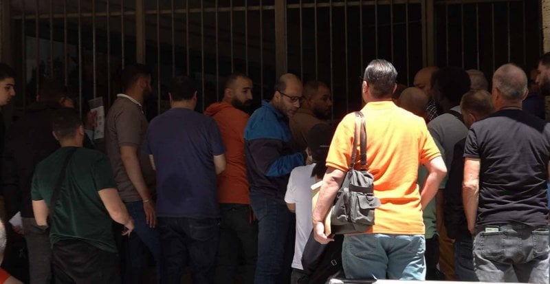 من إستعراض إلى إستهتار... من إستعراض إلى إستهتار...