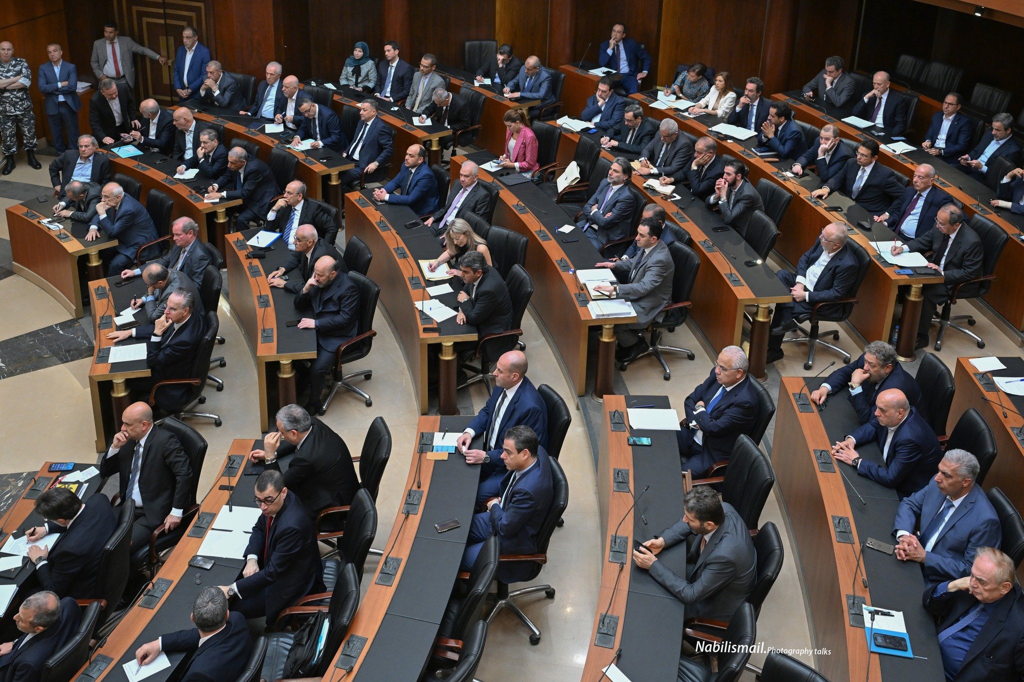 جلسة تشريعية مرتقبة… وموقف الحاكم تحت المجهر