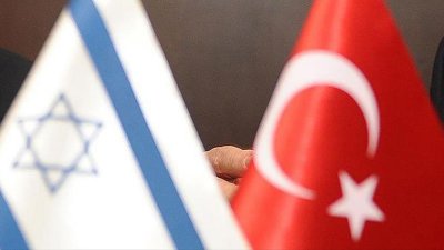 باكو تجمع أنقرة وتل أبيب... وسوريا على طاولة التفاوض