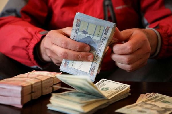 زيادة الحد الأدنى للأجور "إهانة"... تحذيرٌ  من "احتقانٍ" خارج السيطرة