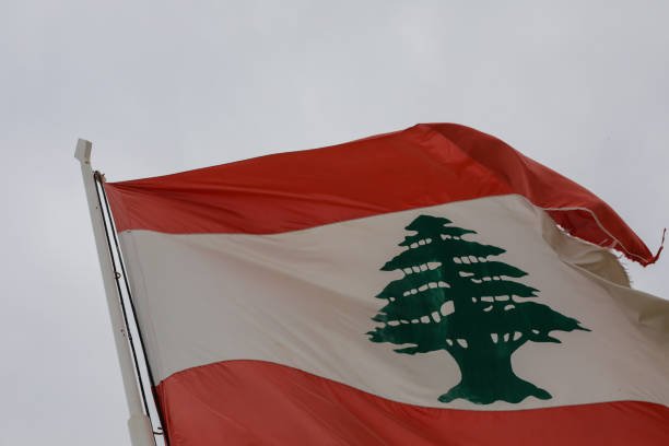 "المناصفة" في مهب الريح