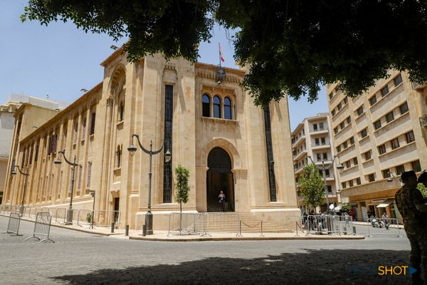 طالما الرعاية العربية مستمرة... نائبٌ يطمئن: لا خوف على لبنان 