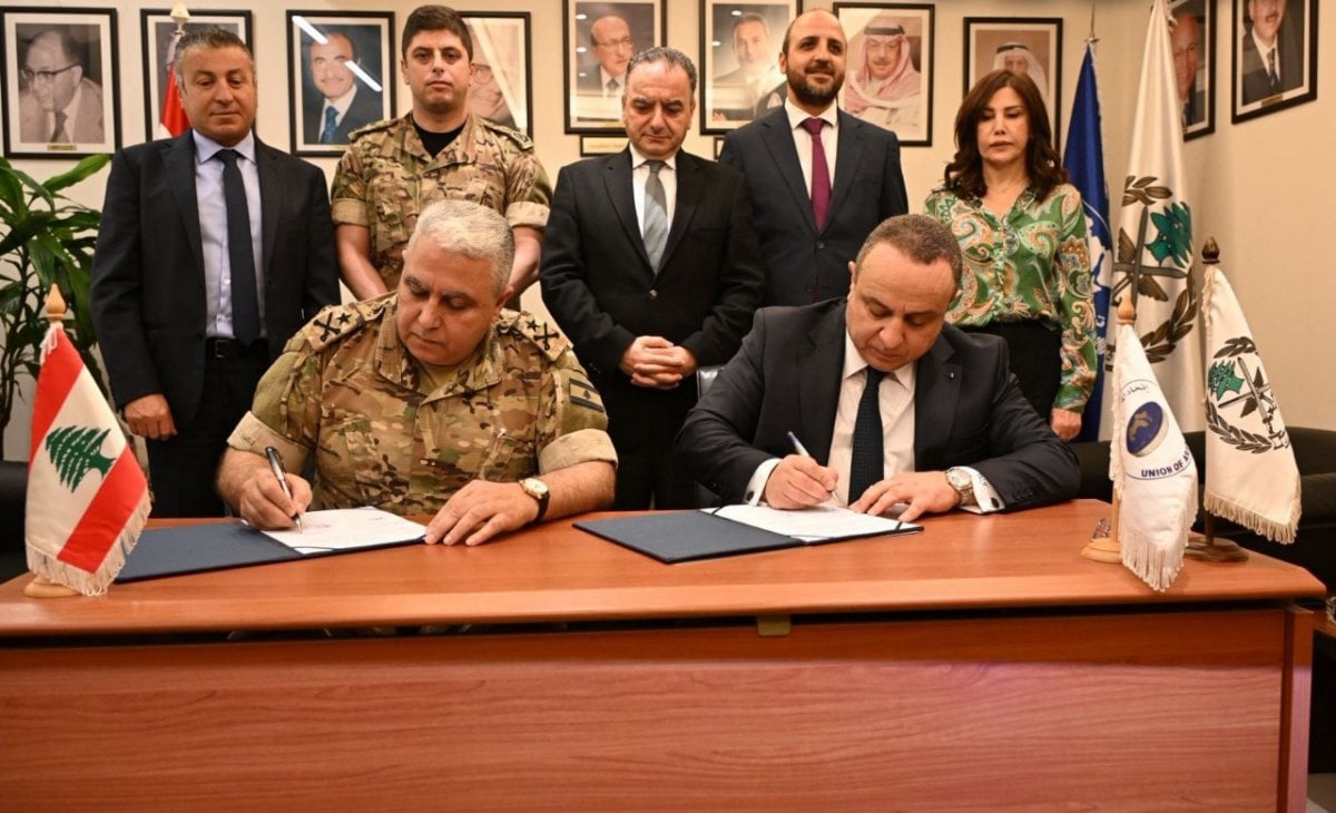 توقيع مذكرة تفاهم بين الجيش واتحاد المصارف العربية