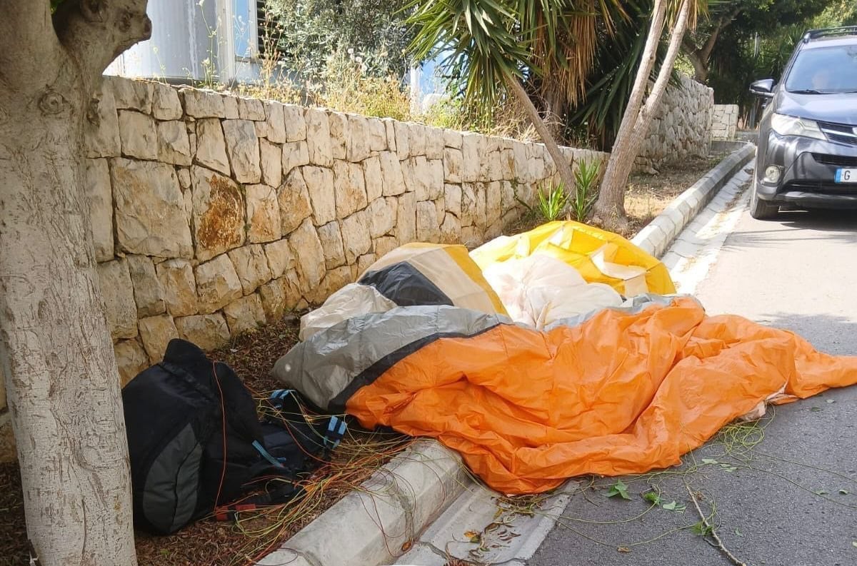 من المنية الى جونية... تفاصيل جديدة عن المظلة التي خذلت القاصر!
