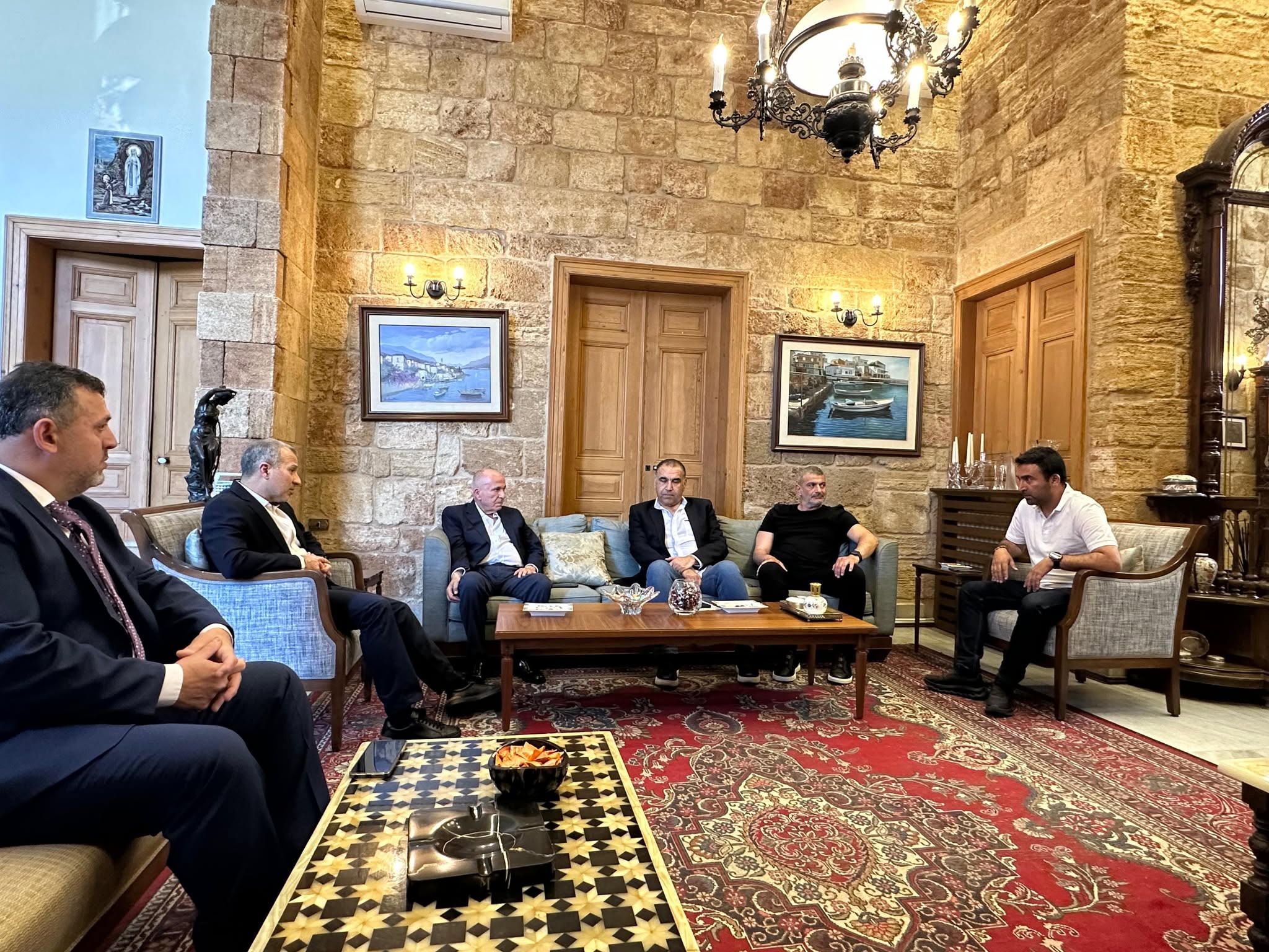 مارتينوس بضيافة باسيل: سنتابع الإتصالات لجعل اتحاد البلديات فعالاً

