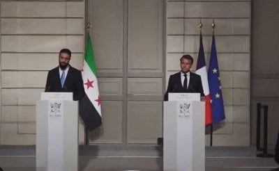 في باريس... الشرع يثير الجدل بتوضيح عن ماضيه واتهامات التطرف! (فيديو)