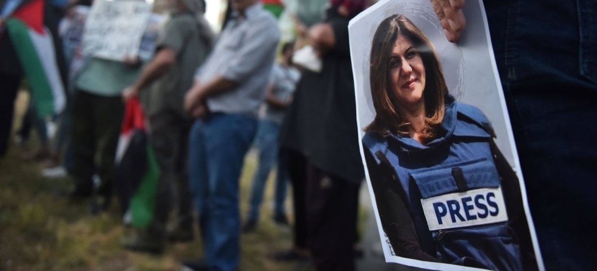 "من قتل شيرين؟": وثائقي يكشف هوية قاتل المراسلة الفلسطينية وتفاصيل جديدة