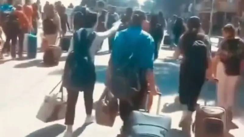 بالفيديو: طلاب دروز يغادرون جامعة دمشق!