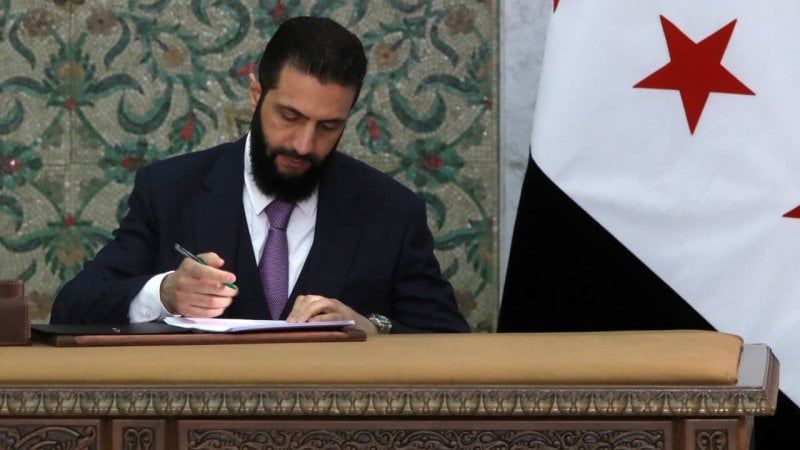 الشرع يُلغِي قرارًا حرم 91 ألف سوري من أصولهم! (صورة)
