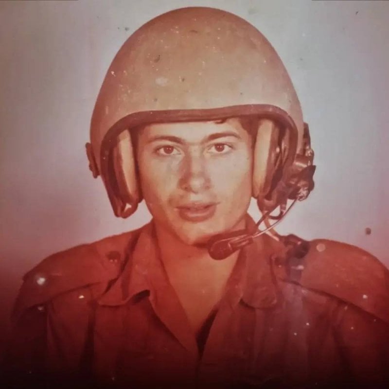بعد 40 عامًا من فقدانه في لبنان... بالصورة: دفن الجندي الإسرائيلي تسفي فيلدمان
