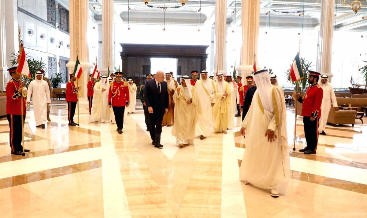 الوفاء الكويتي يتجدّد... والأمير مشعل يعد بزيارة لبنان قريباً!
