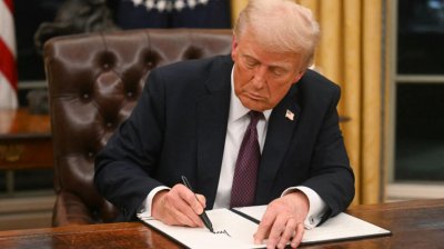 بين الرفض والدعم... إليكم قرار ترامب 