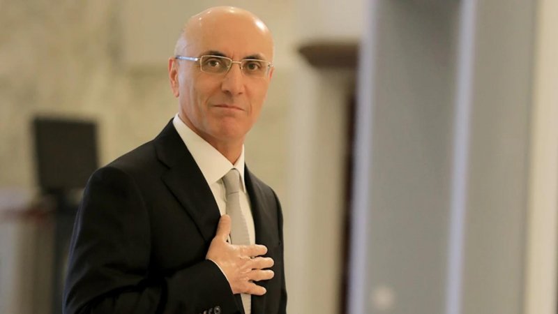 الحجار من طريق الجديدة: نتمنى أن يزداد الإقبال خلال النهار